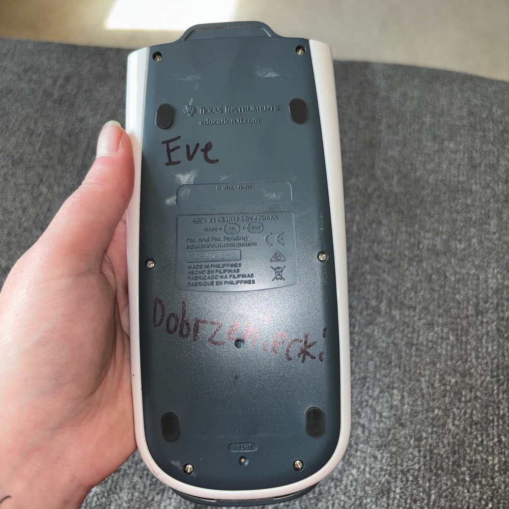 Texas Instruments Calculator - Picture 5 of 6